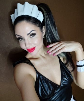 Соблазнительная блондинка приглашает в гости состоятельного господина для приятного времяпрепровождения. Помогу тебе расслабиться и отдохнуть от повседневных забот. Звони, не стесняйся! 6975, 31 год